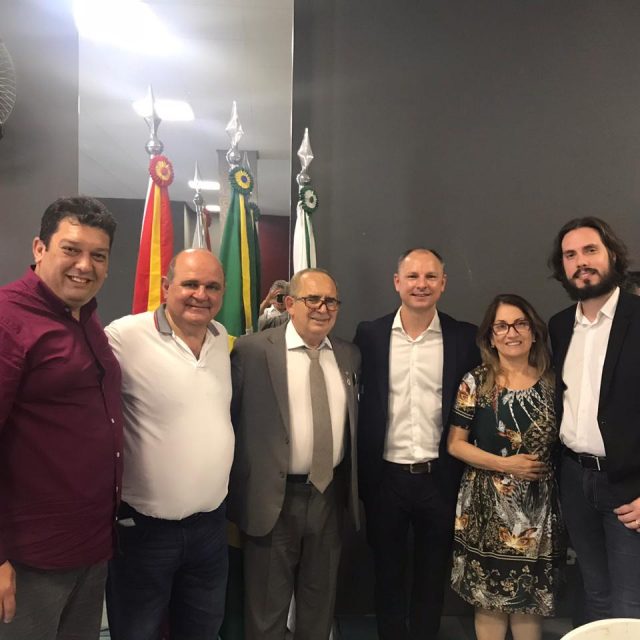 Secretário de Cultura e Turismo participa de reunião de comissão cultural em Maringá