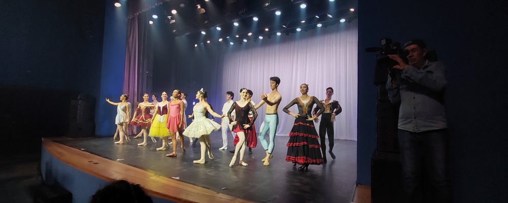 Espetáculo Bolshoi atrai grande público ao Teatro Rachel Costa