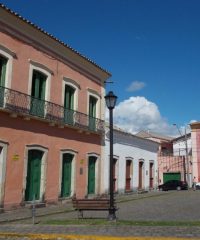 Casa Monsenhor Celso e Casa Brasílio Itiberê