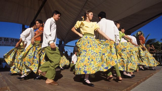 Secretaria de Cultura e Turismo faz chamamento público para grupos de fandango