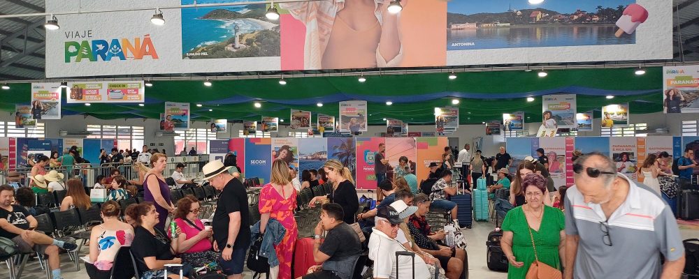 Embratur confirma aumento na circulação de turistas estrangeiros no Paraná